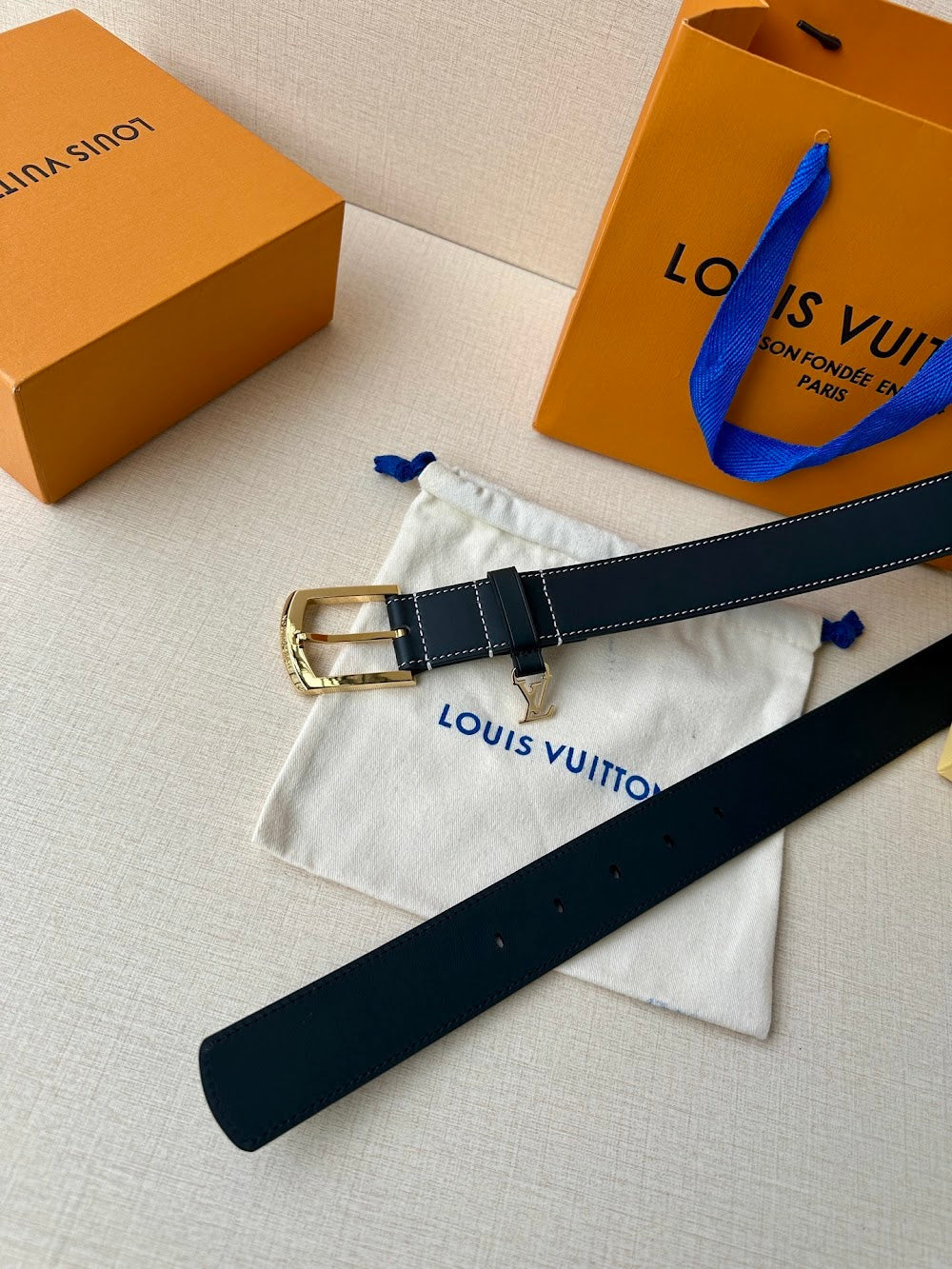Dragons Bags ln Luxury Belt --100408