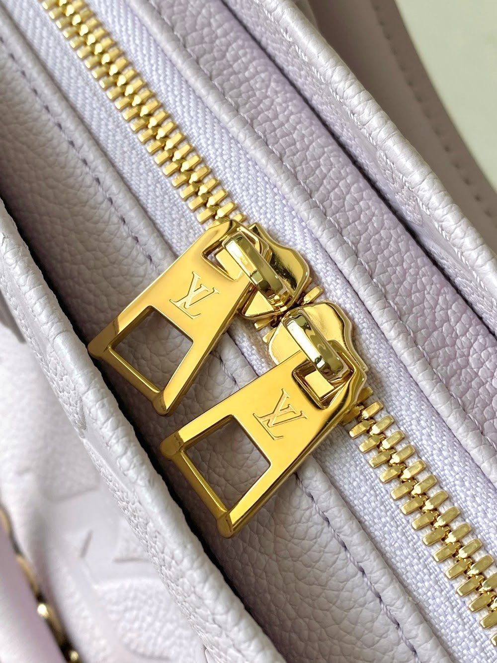 Dragons Bags ln Luxury Bag --97204