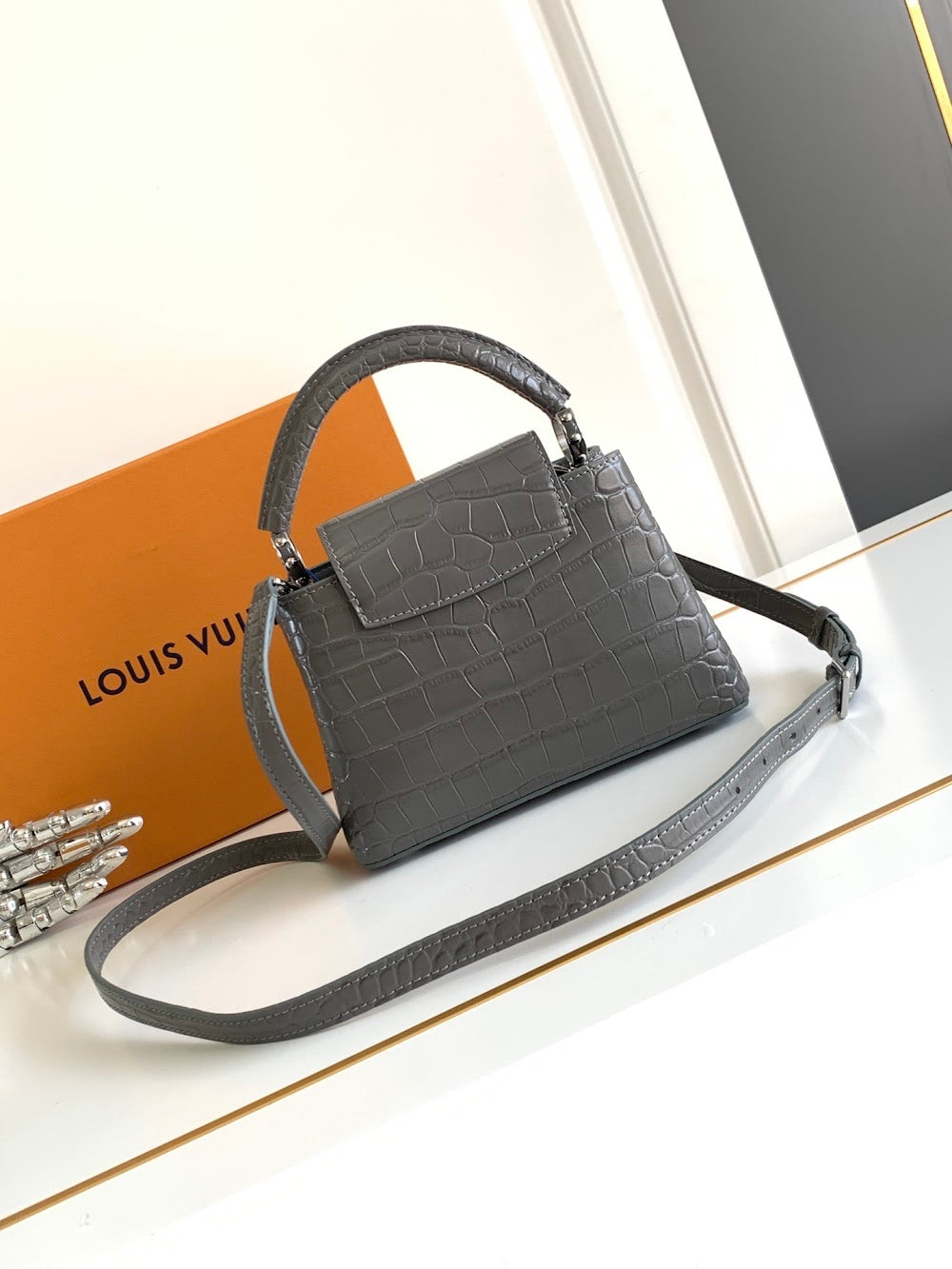Dragons Bags ln Luxury Bag --96834