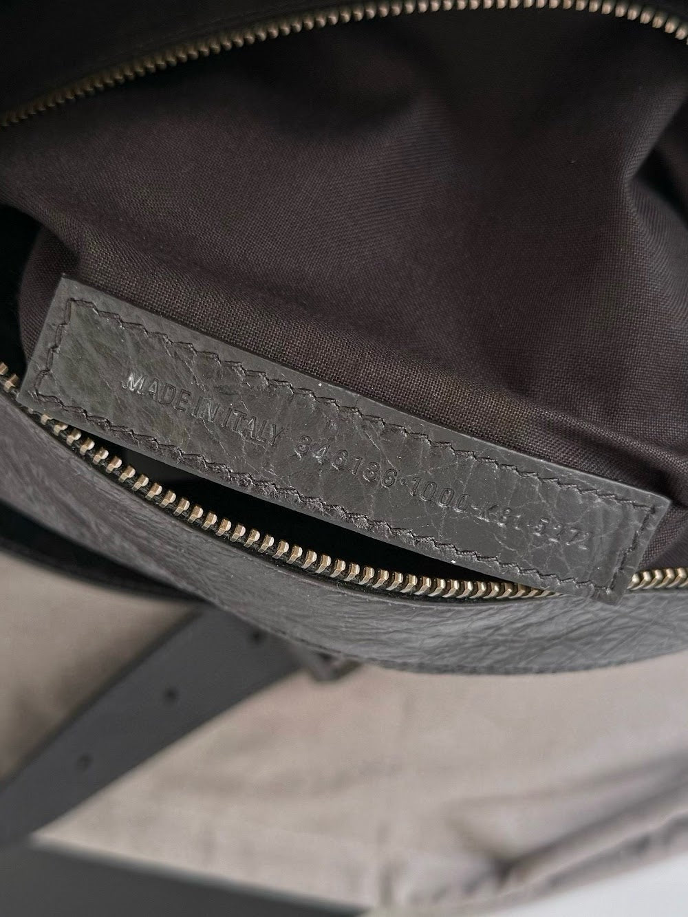 Dragons Bags Balenciaga Luxury Bag --111521
