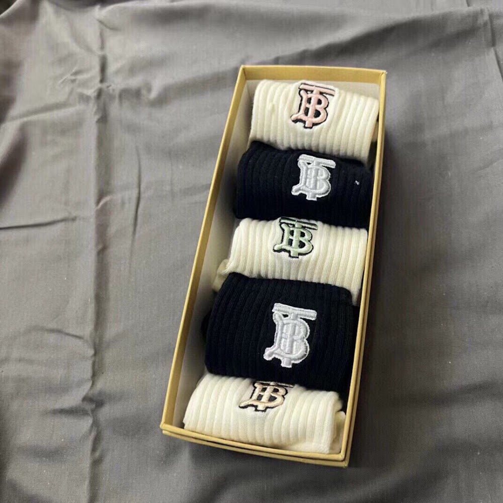 Dragons Bags Premium Luxury Socks --98230