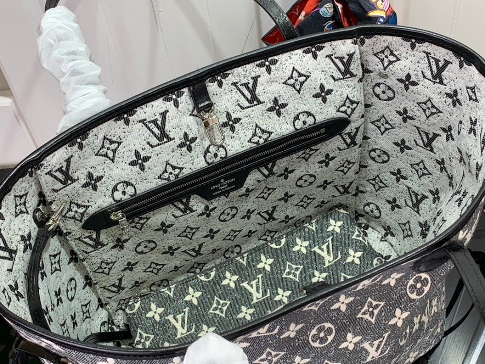 Dragons Bags ln Luxury Bag --96794