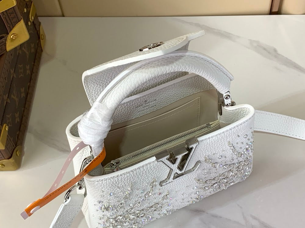 Dragons Bags ln Luxury Bag --69822