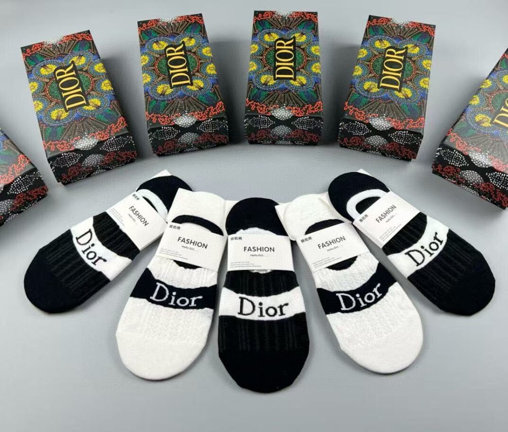 Dragons Bags Premium Luxury Socks --98198