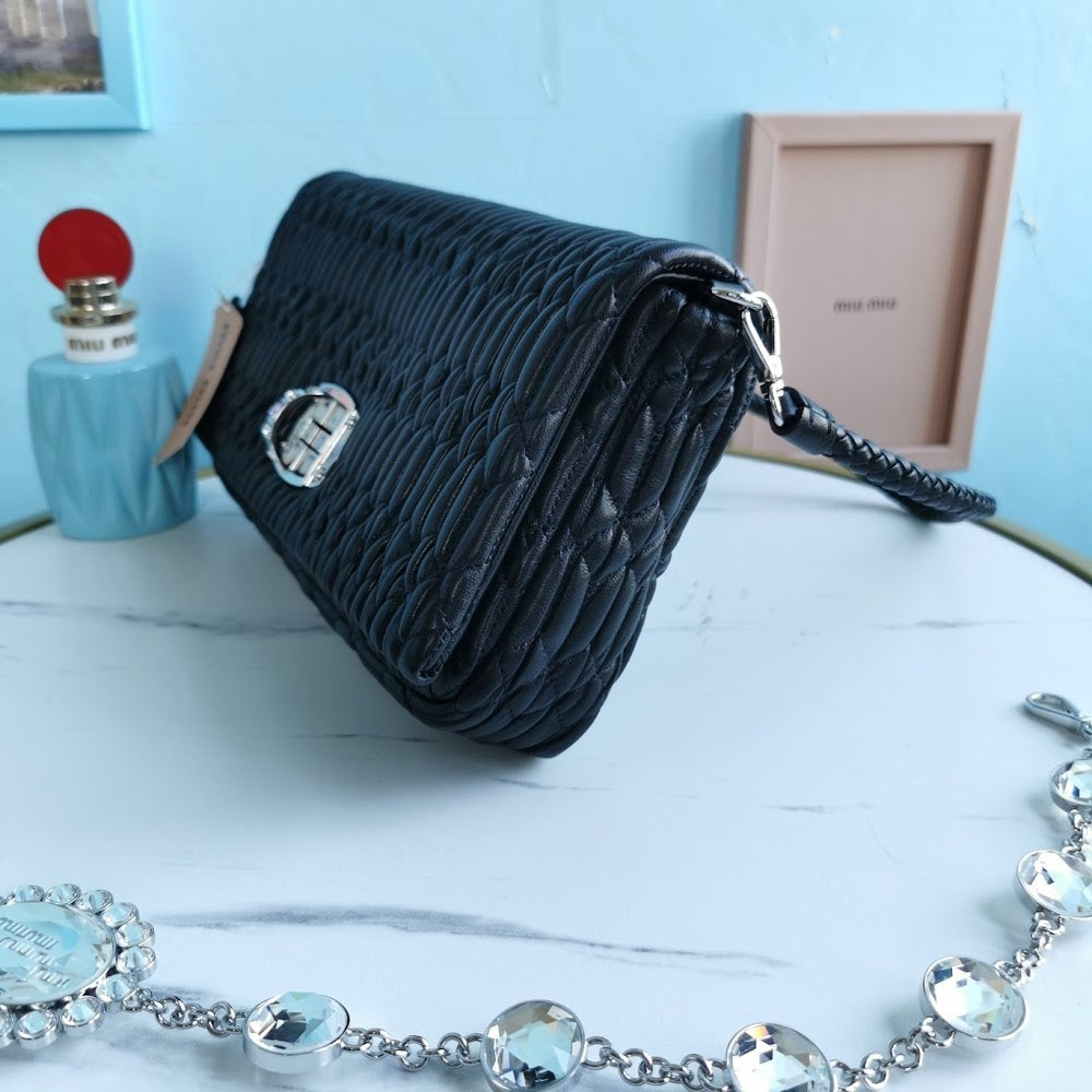Dragons Bags Miun Miun Luxury Bag --123236