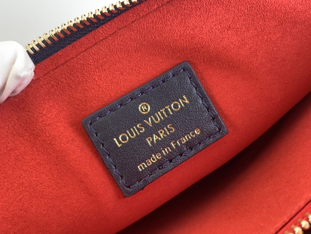 Dragons Bags ln Luxury Bag --67722