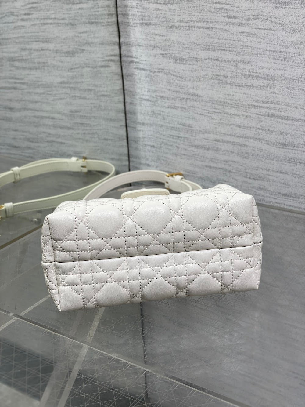 Dragons BagsDiorn Luxury Bag --116284