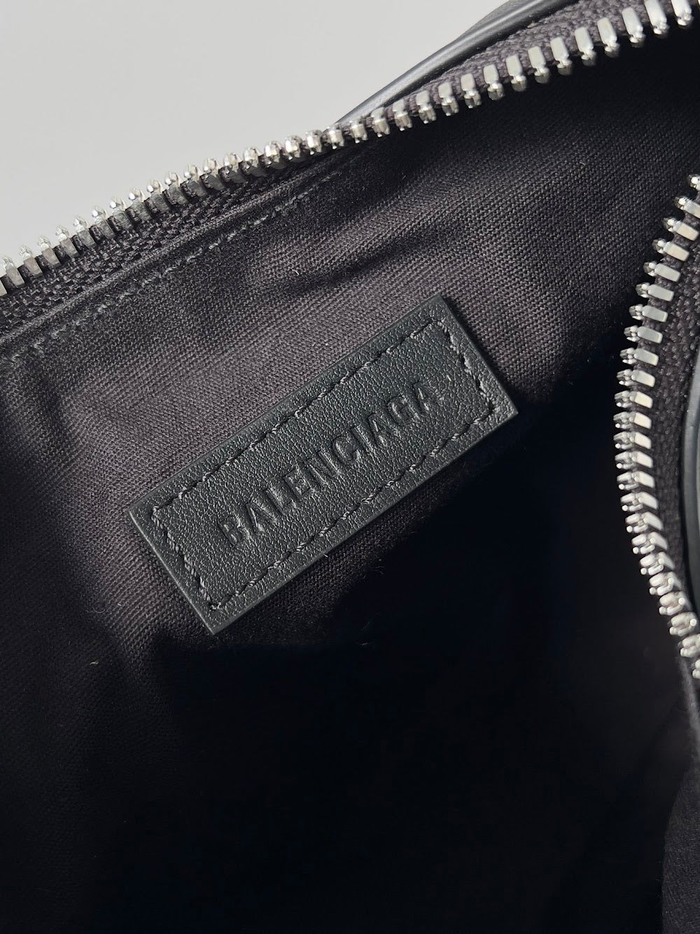 Dragons Bags Balenciaga Luxury Bag --111140