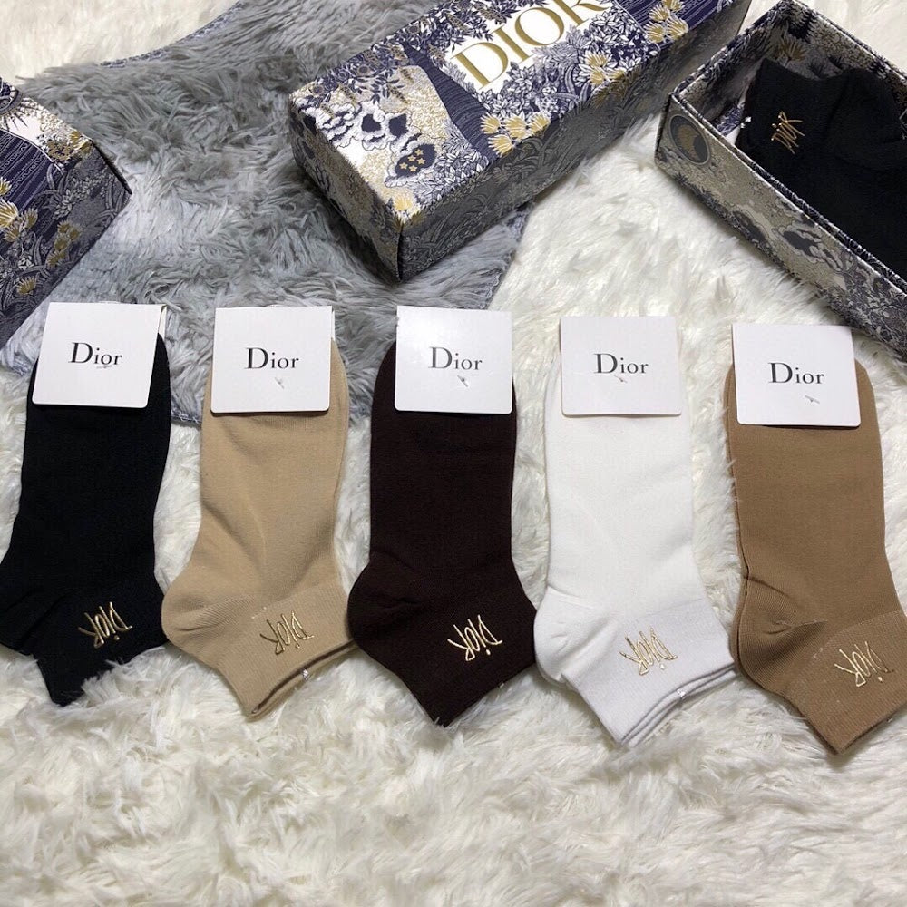 Dragons Bags Premium Luxury Socks --98386
