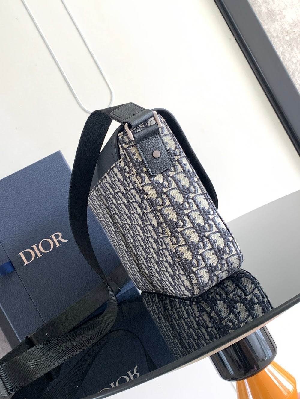 Dragons BagsDiorn Luxury Bag --115160