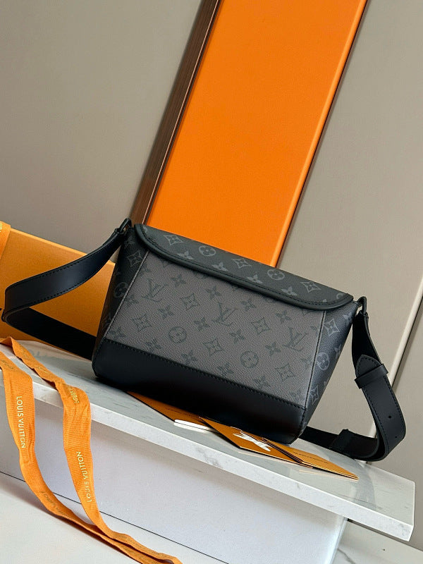 Dragons Bags ln Luxury Bag --70852
