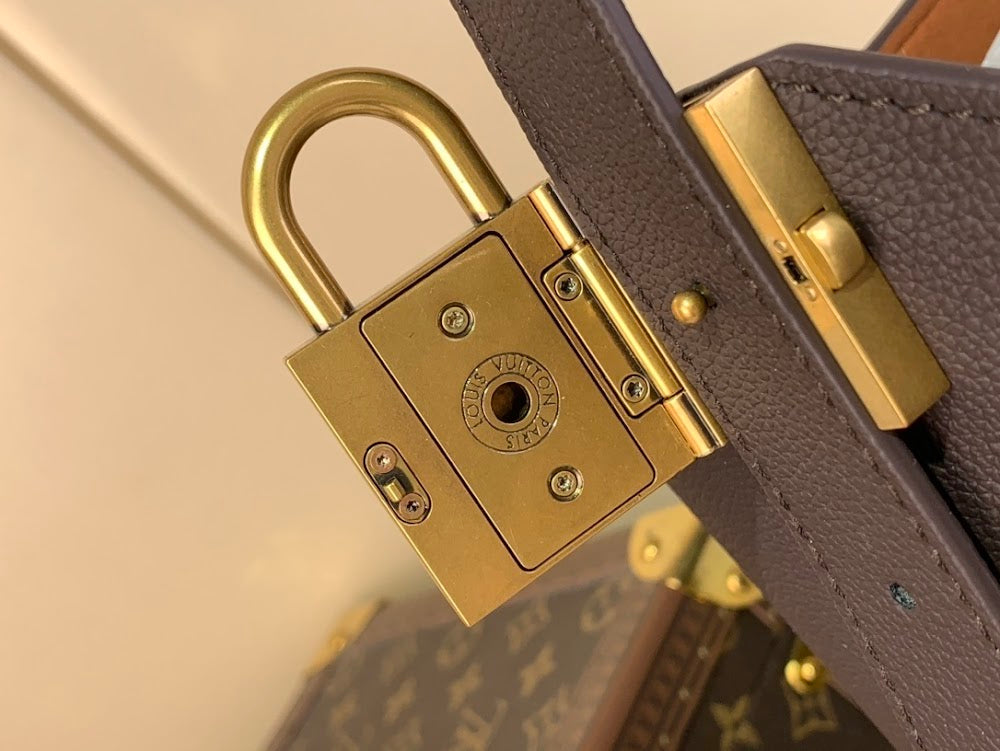 Dragons Bags ln Luxury Bag --69575