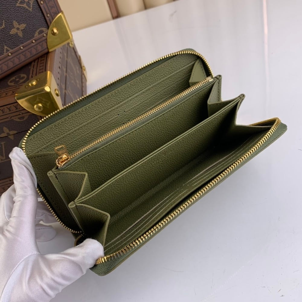 Dragons Bags ln Luxury Bag --67370