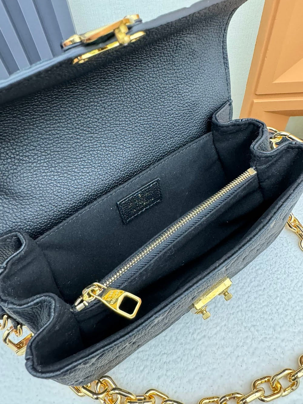 Dragons Bags ln Luxury Bag --81399