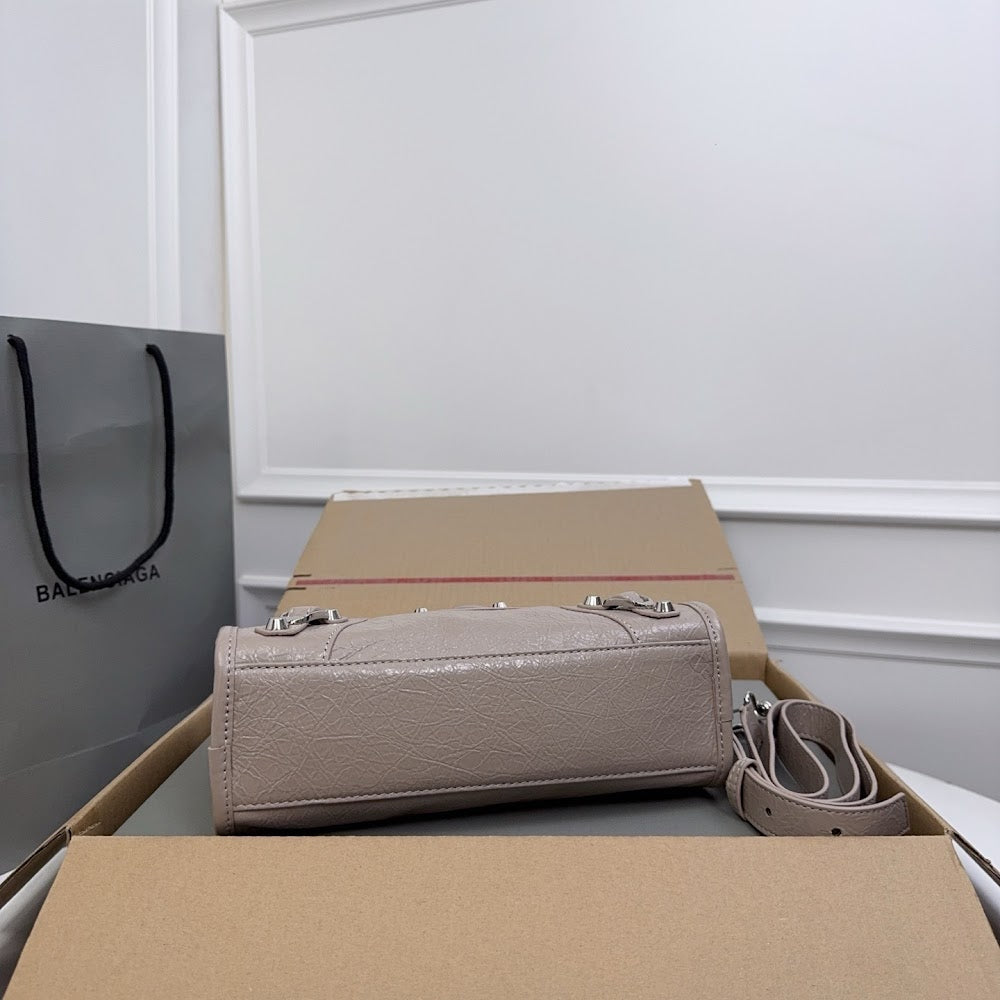 Dragons Bags Balenciaga Luxury Bag --111894