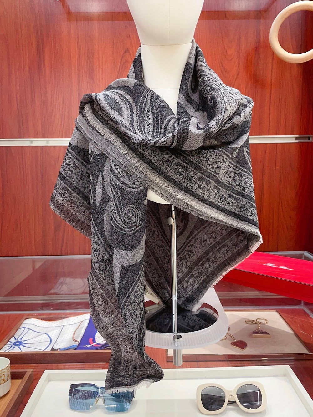 Dragons Bags Premium Designer Scarf --99234