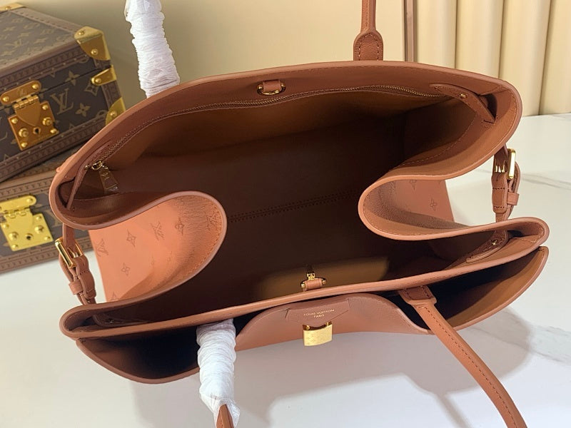Dragons Bags ln Luxury Bag --69928