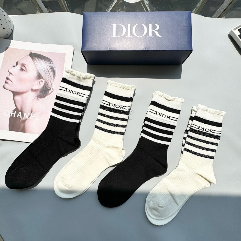 Dragons Bags Premium Luxury Socks --97659