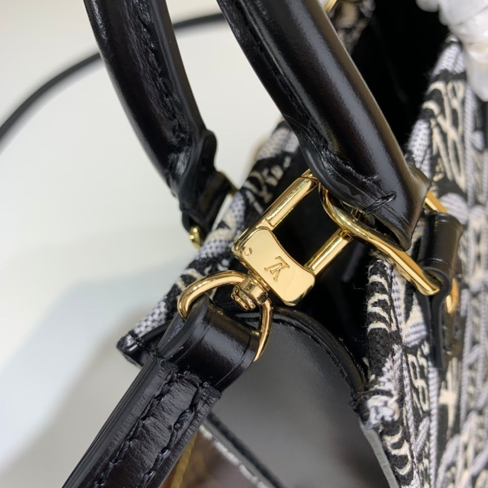 Dragons Bags ln Luxury Bag --56764