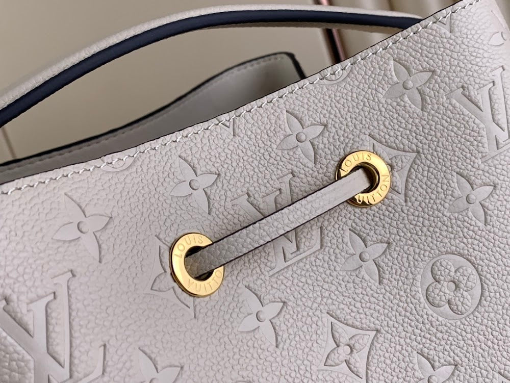 Dragons Bags ln Luxury Bag --61547