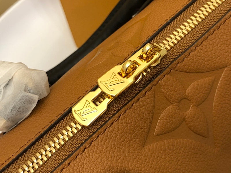 Dragons Bags ln Luxury Bag --67038