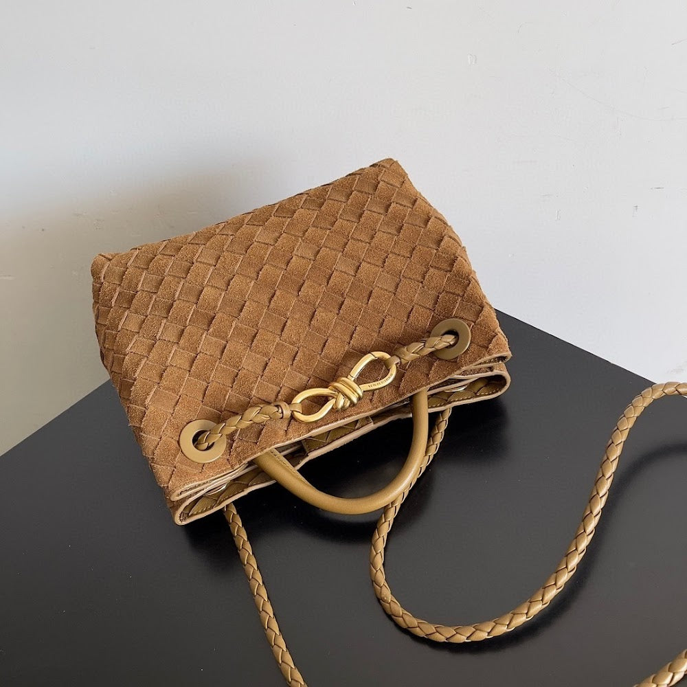 new-luxury-designer-bags-nm10675