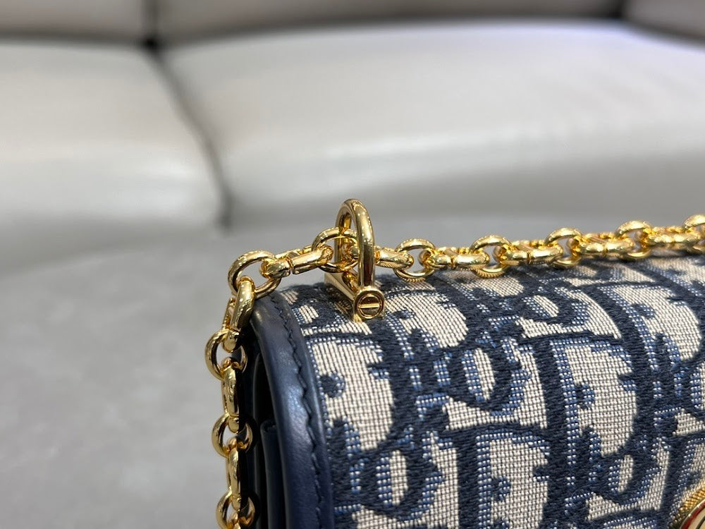 Dragons BagsDiorn Luxury Bag --116316