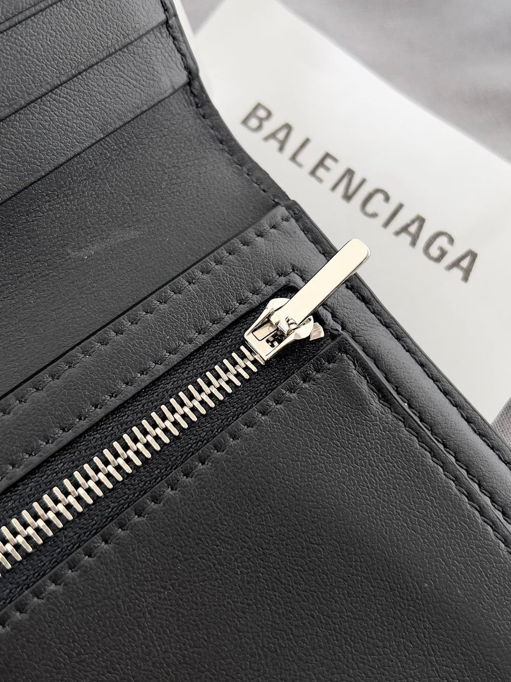 Dragons Bags Balenciaga Luxury Bag --111110