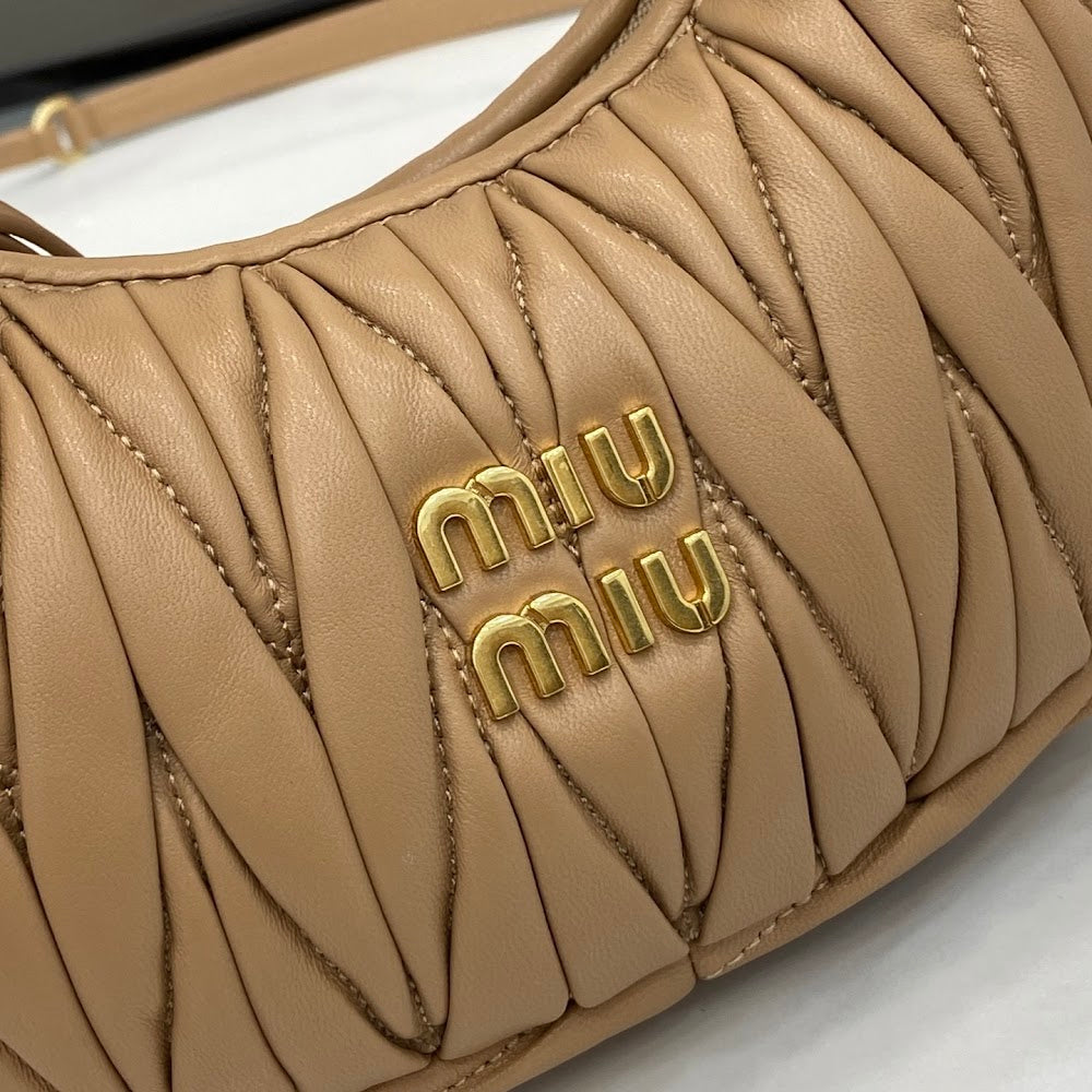 Dragons Bags Miun Miun Luxury Bag --122157