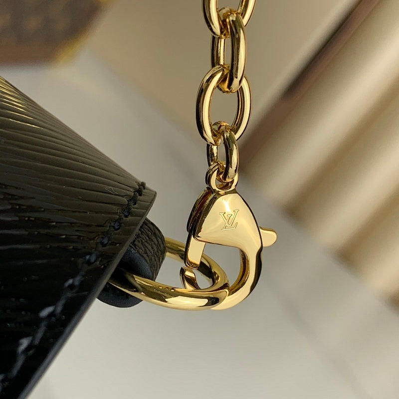 Dragons Bags ln Luxury Bag --69141