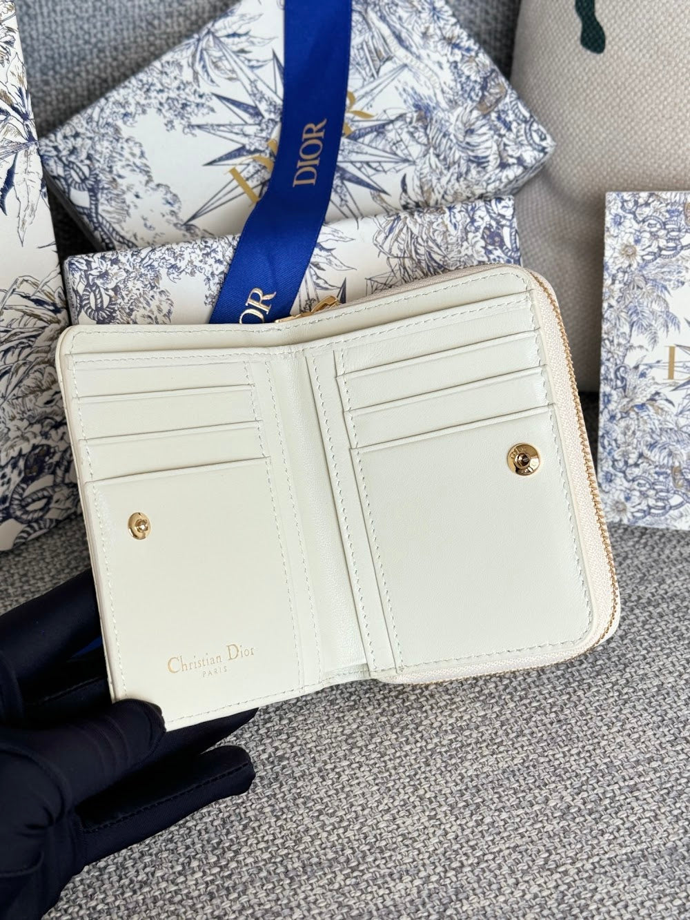 Dragons BagsDiorn Luxury Bag --115120