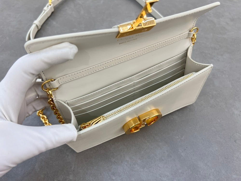 Dragons BagsDiorn Luxury Bag --114990