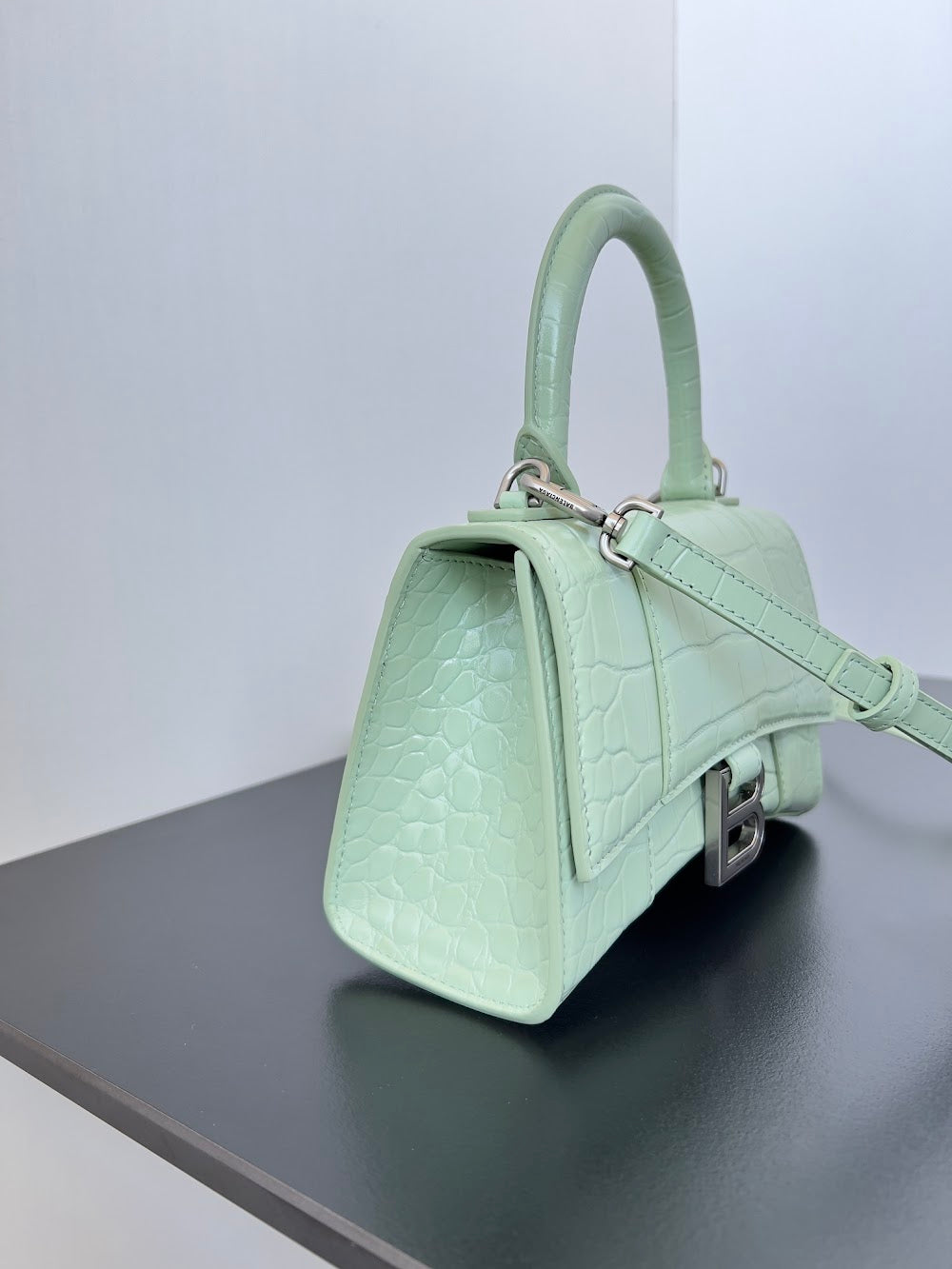 Dragons Bags Balenciaga Luxury Bag --111503