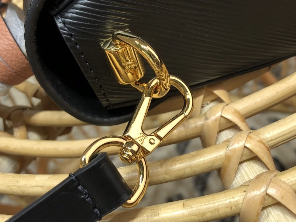 Dragons Bags ln Luxury Bag --60223