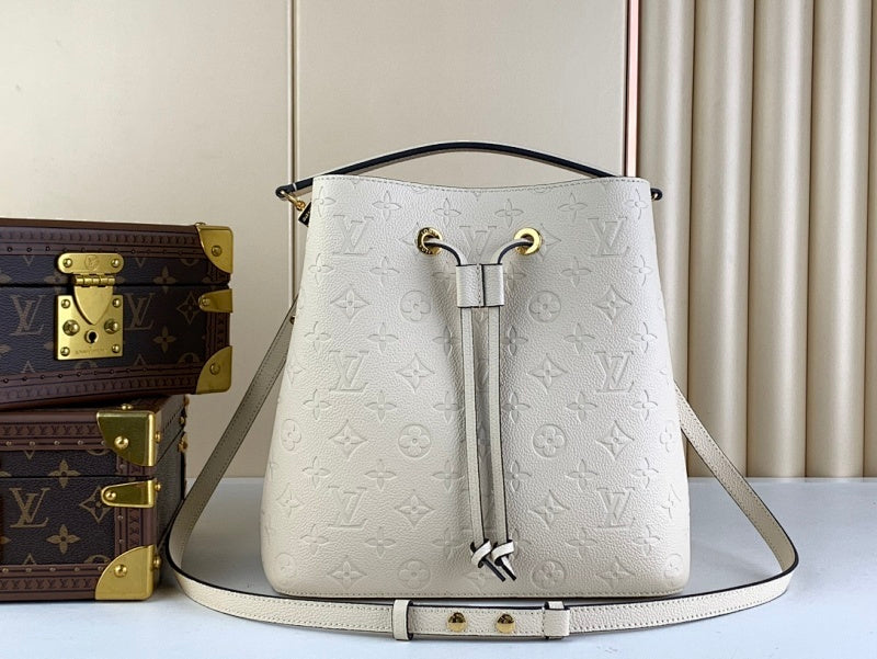 Dragons Bags ln Luxury Bag --68121