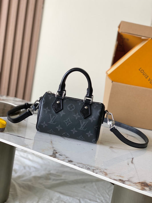 Dragons Bags ln Luxury Bag --97390
