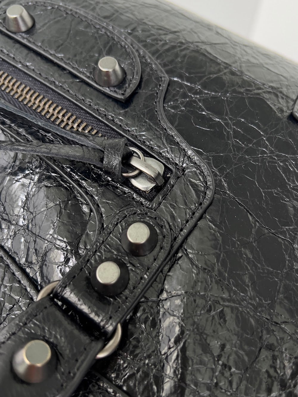 Dragons Bags Balenciaga Luxury Bag --111524