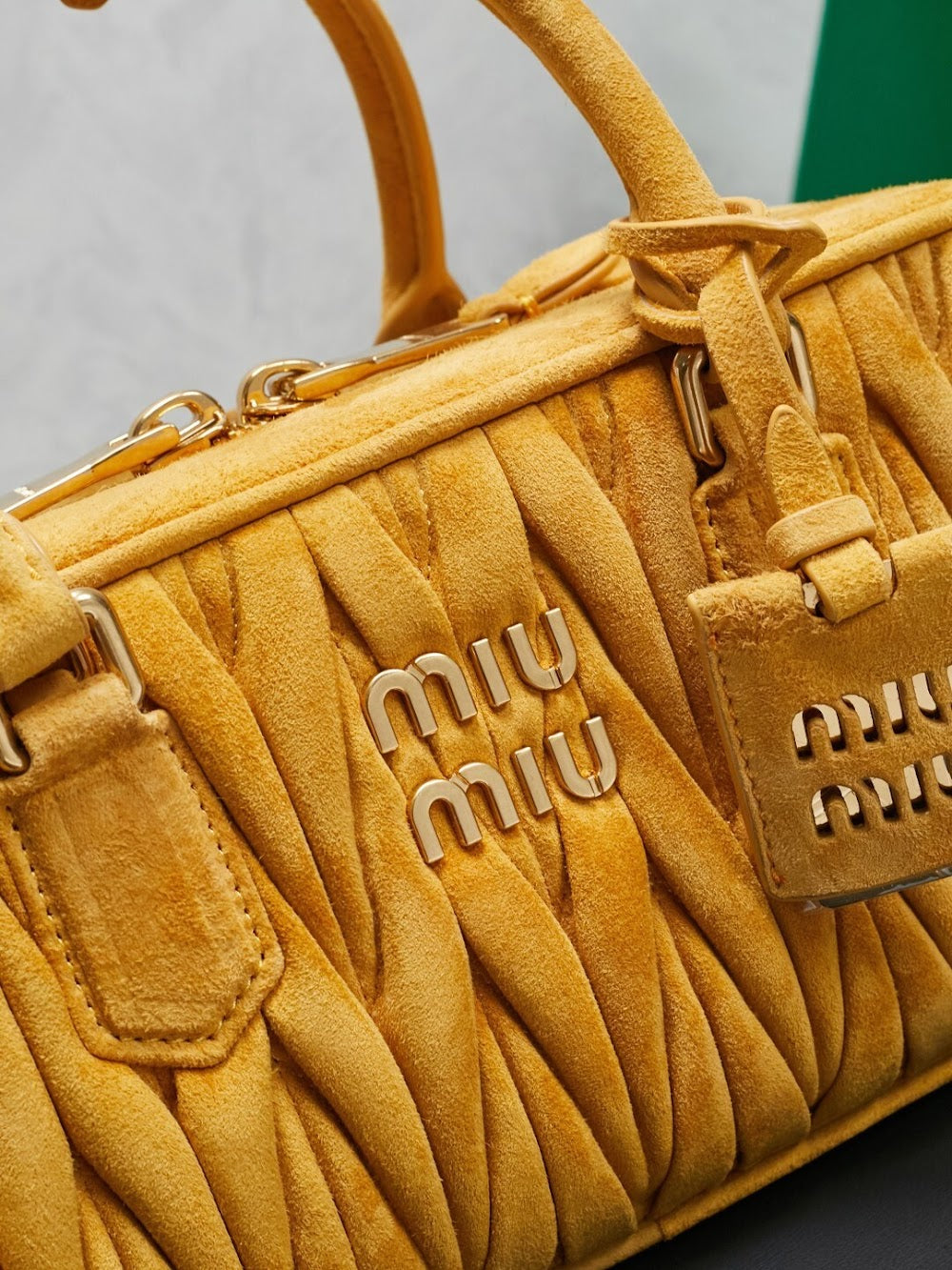 Dragons Bags Miun Miun Luxury Bag --122720