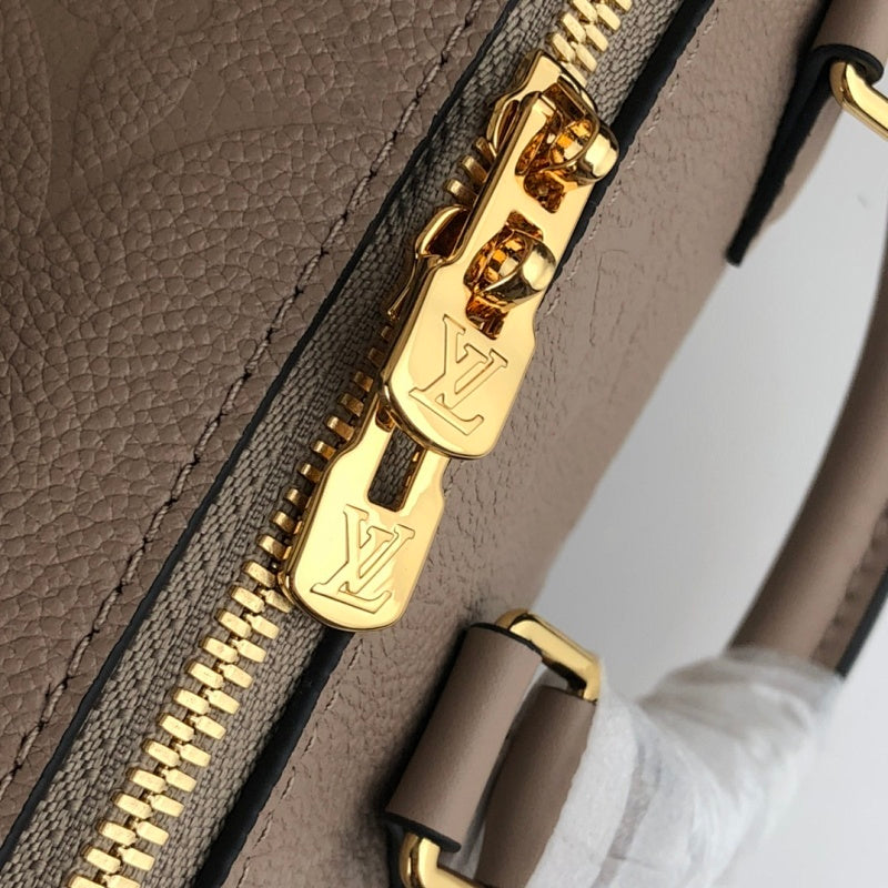 Dragons Bags ln Luxury Bag --61472