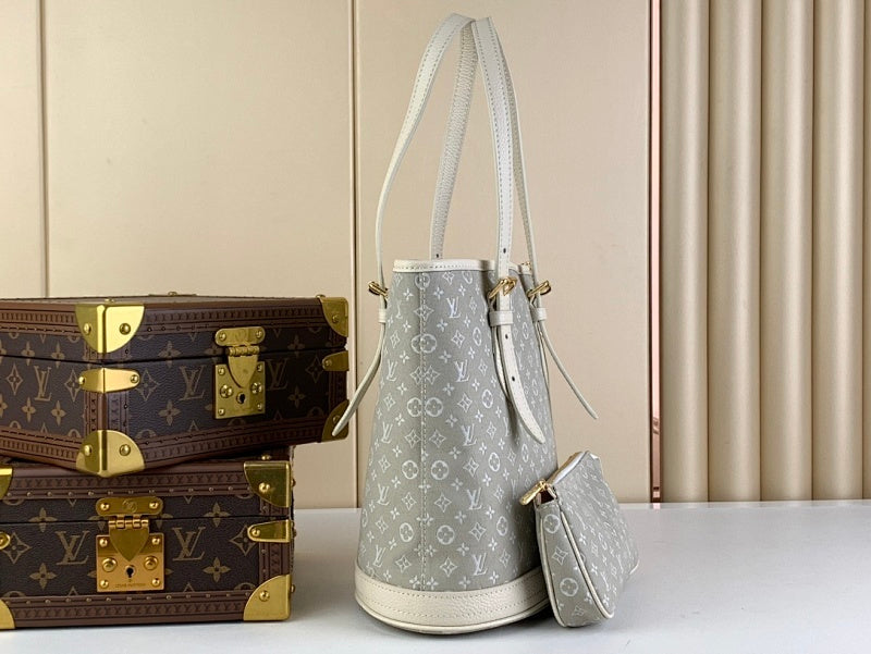 Dragons Bags ln Luxury Bag --61613