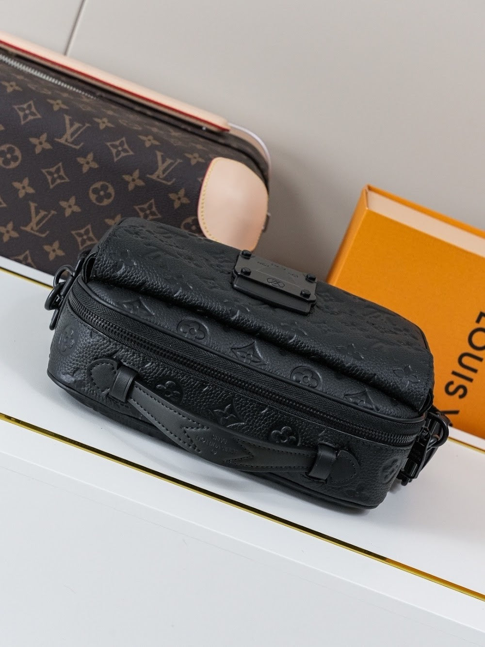 Dragons Bags ln Luxury Bag --71596