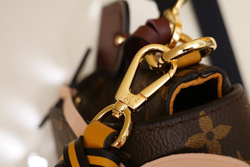 Dragons Bags ln Luxury Bag --58762