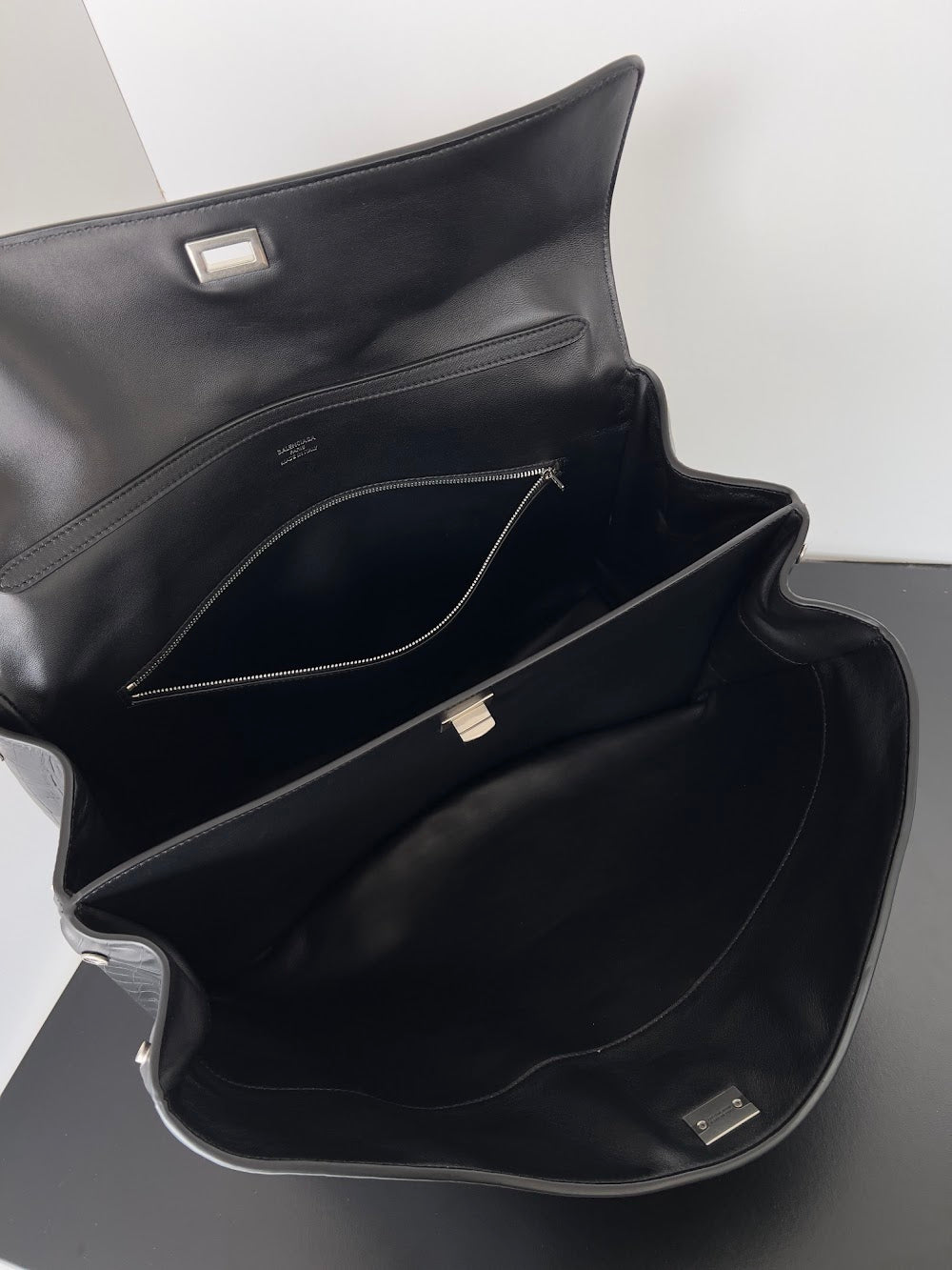 Dragons Bags Balenciaga Luxury Bag --111738