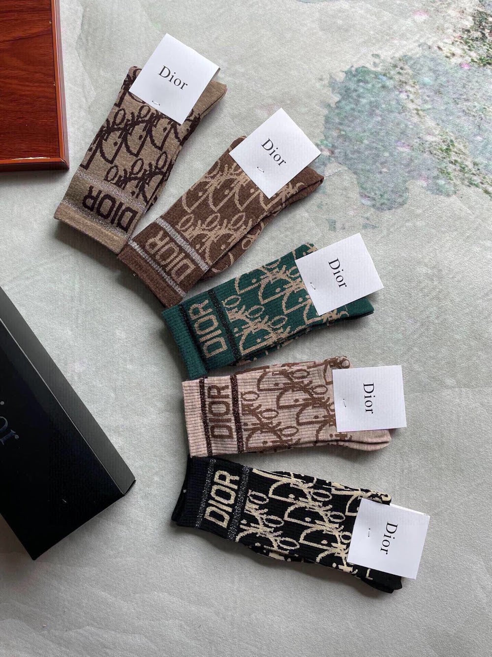 Dragons Bags Premium Luxury Socks --98031