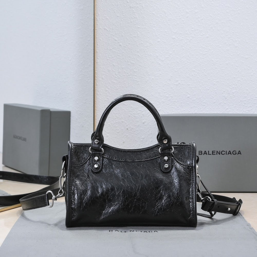 Dragons Bags Balenciaga Luxury Bag --111884