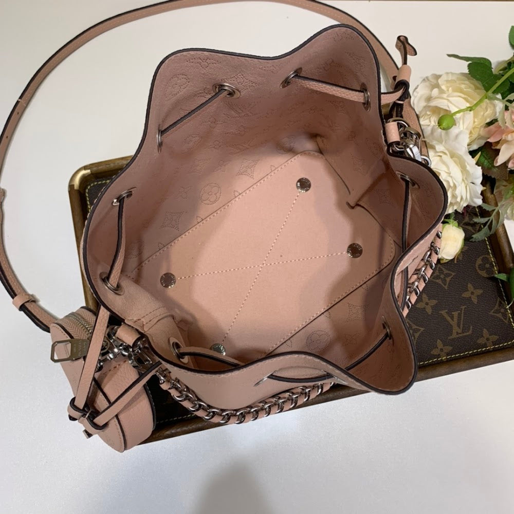 Dragons Bags ln Luxury Bag --57671