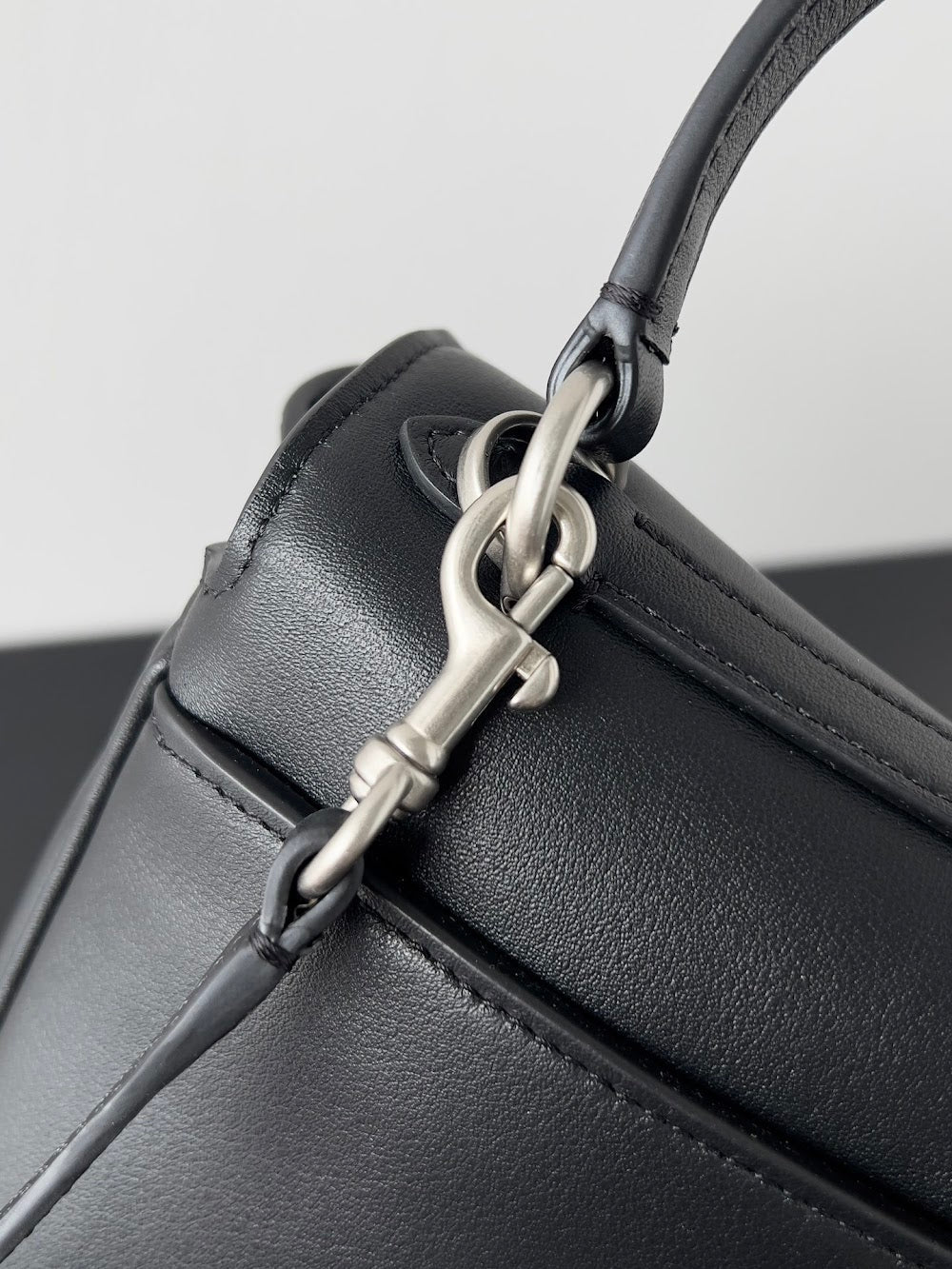 Dragons Bags Balenciaga Luxury Bag --110816