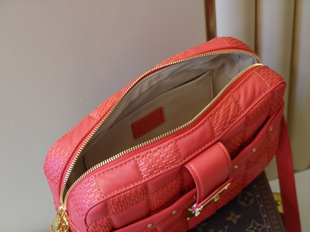 Dragons Bags ln Luxury Bag --66635
