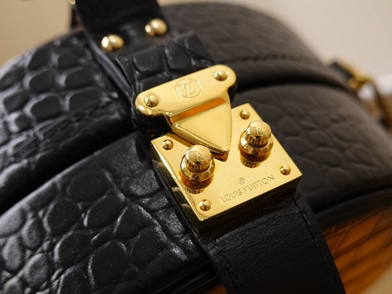 Dragons Bags ln Luxury Bag --66627