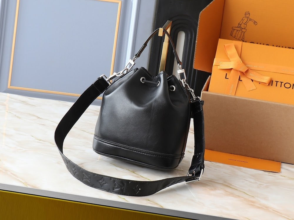 Dragons Bags ln Luxury Bag --76686